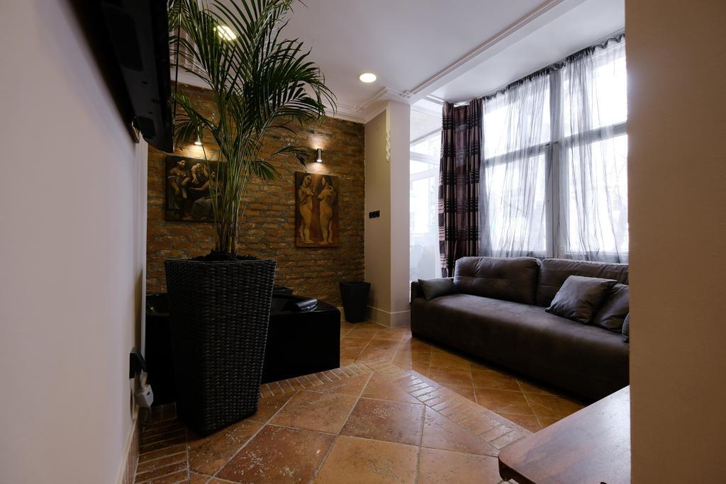 Ben Akiba Luxury Suites Belgrado Buitenkant foto